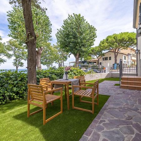 La Finestra Sul Mare - Appartamento Con Vista Gabicce Mare Esterno foto