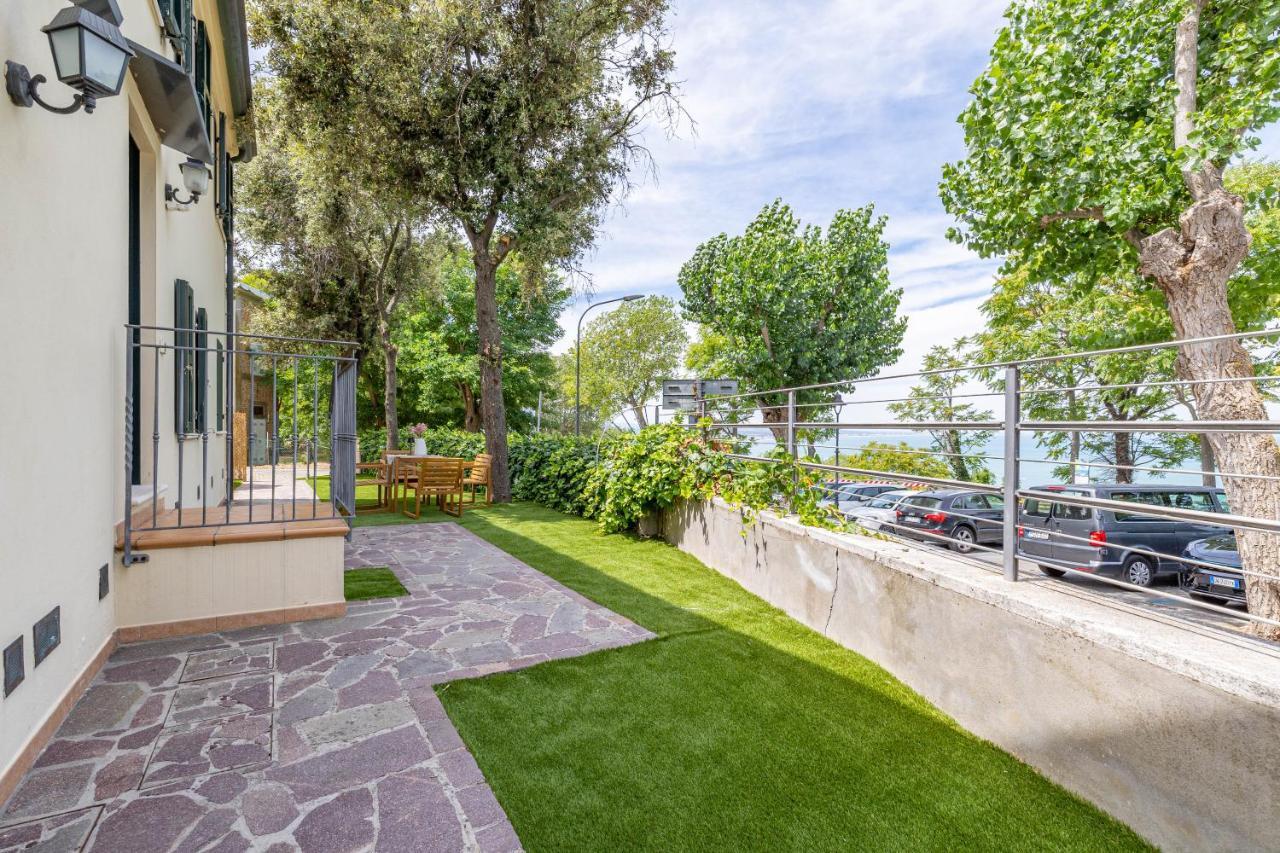 La Finestra Sul Mare - Appartamento Con Vista Gabicce Mare Esterno foto